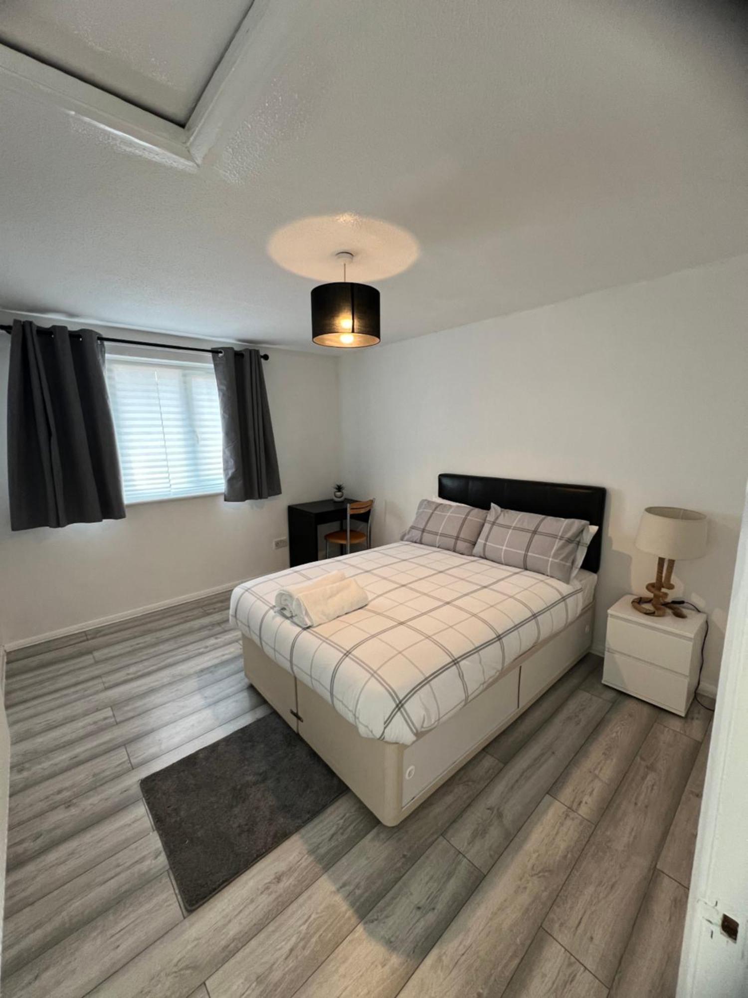 Auxano Apartments ลอนดอน ภายนอก รูปภาพ